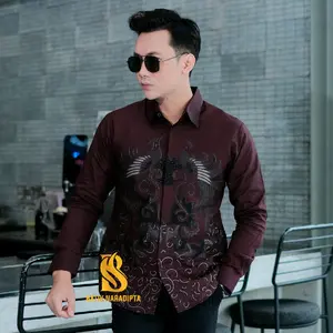 WIRATAMA Burgundy Slimfit BATIK NARADIPTA katun prima premium lengan panjang full furing adem batik kerja kondangan anak muda Baju Pria Dewasa