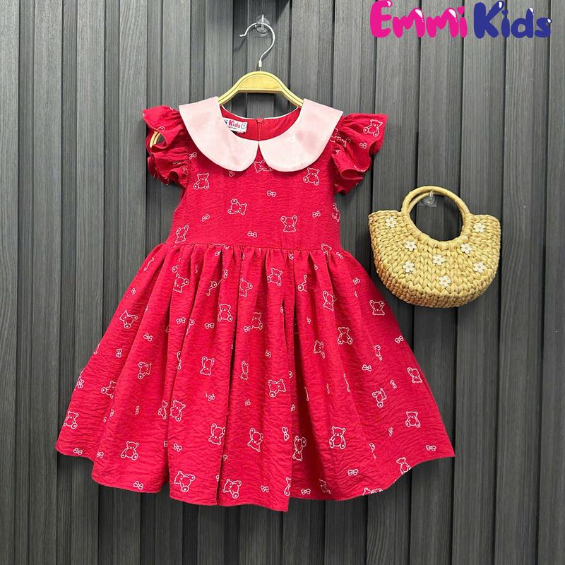 B26-EMMIKIDS Váy Noel Cho Bé Gái Họa Tiết Dâu Có Cổ Tay Cánh Tiên Chất Kate Giấy Mềm Mát Đơn Giản Dễ Thương 11-41kg - Đỏ Xanh Hồng vaybe set đồ bé gái