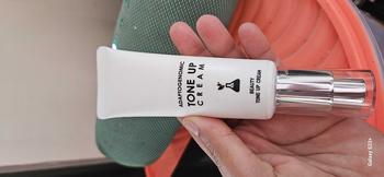 Product Review of dr be glow tone up cream Semua Jenis Kulit from R**i R**i 0