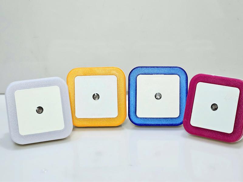 Đèn Ngủ Cảm Biến Thông Minh tự động bật tắt, Đèn cảm ứng ánh sáng cao cấp