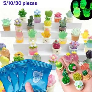 Macetas mini que brillan en la oscuridad, decoración para casa de muñecas, adorno para jardín de hadas, plantas pequeñas, regalos para fiestas, idea de regalo sorpresa
