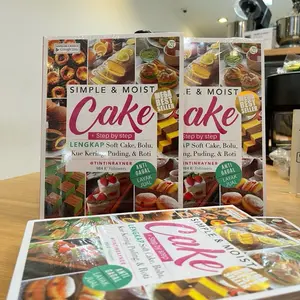 Tintin Rayner Buku Simple dan Moist Cake + Step by Step Lengkap Soft Cake Bolu Kue Kering Puding & Roti