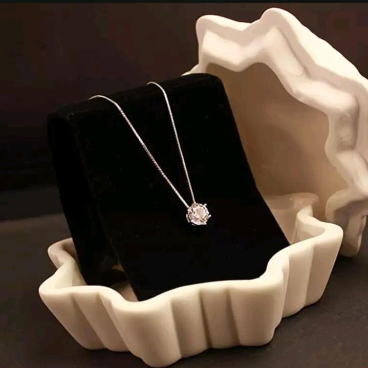 kalung wanita titanium mata satu silver terlaris best seller Kulit Emas Perak 1