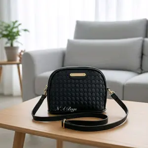 N A kenna Bags Tas Tangan Wanita Hitam dengan Desain Quilted Elegan dan Tali Bahu Adjustable untuk Gaya Harian