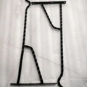 Gantungan Sangkar Burung Besi Ulir Panjang 40cm untuk Hewan Peliharaan Anda dengan Desain Tahan Lama dan Aman