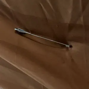 SATU PACK 6 PCS Peniti Jumbo Kit Kasur Stainless Ukuran 7,5 cm Tahan Karat Serbaguna untuk Sprei Tirai dan Dekorasi Ringkas Praktis