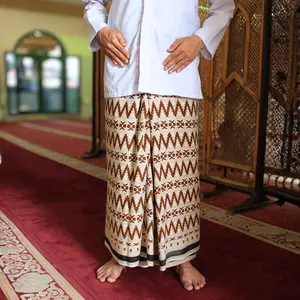 Sarung  Goyor Premium Botol Sahari santri muslim Dewasa Motif 625 bahan Rayon  Nyaman dan Adem