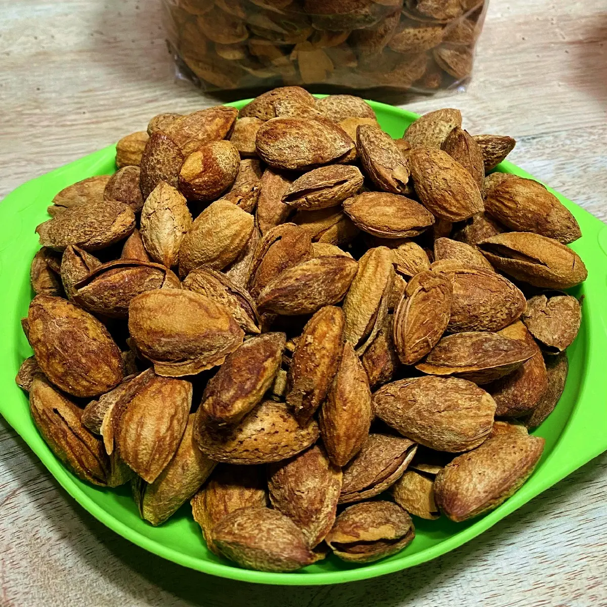Kacang Almond panggang butter milk Snack Food
