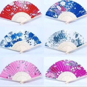 Kipas Tari Model Sakura Bunga warna Gagang kayu.  Kain.