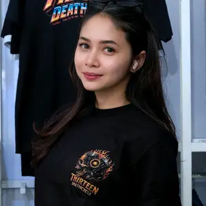 Kaos Lengan Pendek - Thirteen Deathcycle - skull machine