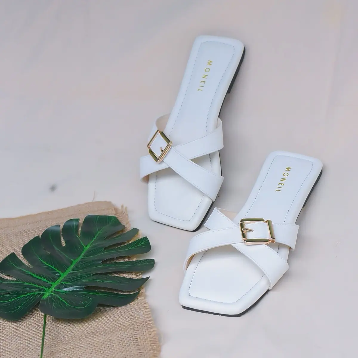 Moneil Collection Rahel Flat - Sandal Teplek gesper