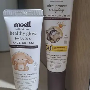 Moell Face Protection deals! Physical Sunscreen 30gr & Face Cream 40gr -Physical Sunscreen With SPF 50(+) PA(++++) -Face Cream With Plant Based Probiotics Organic Avocado Oil 10x Hyaluronic Acid - Perawatan Wajah Bayi & Anak Formulasi Dokter