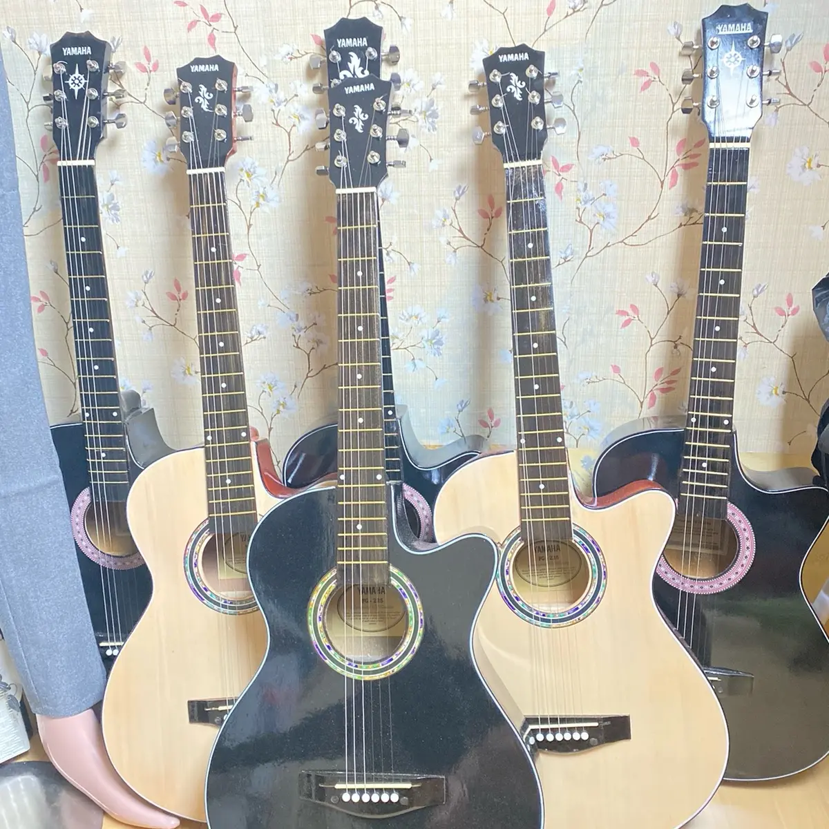 Gitar akustik promo spesial akhir tahun