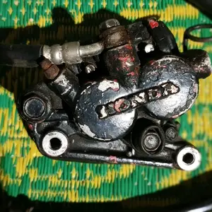 kaliper honda NV 750 original