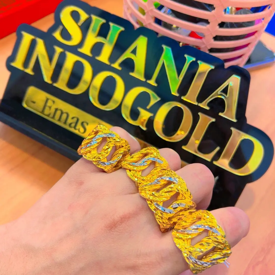 SHANIAINDOGOLD | CINCIN COCO DUBAI CHROME