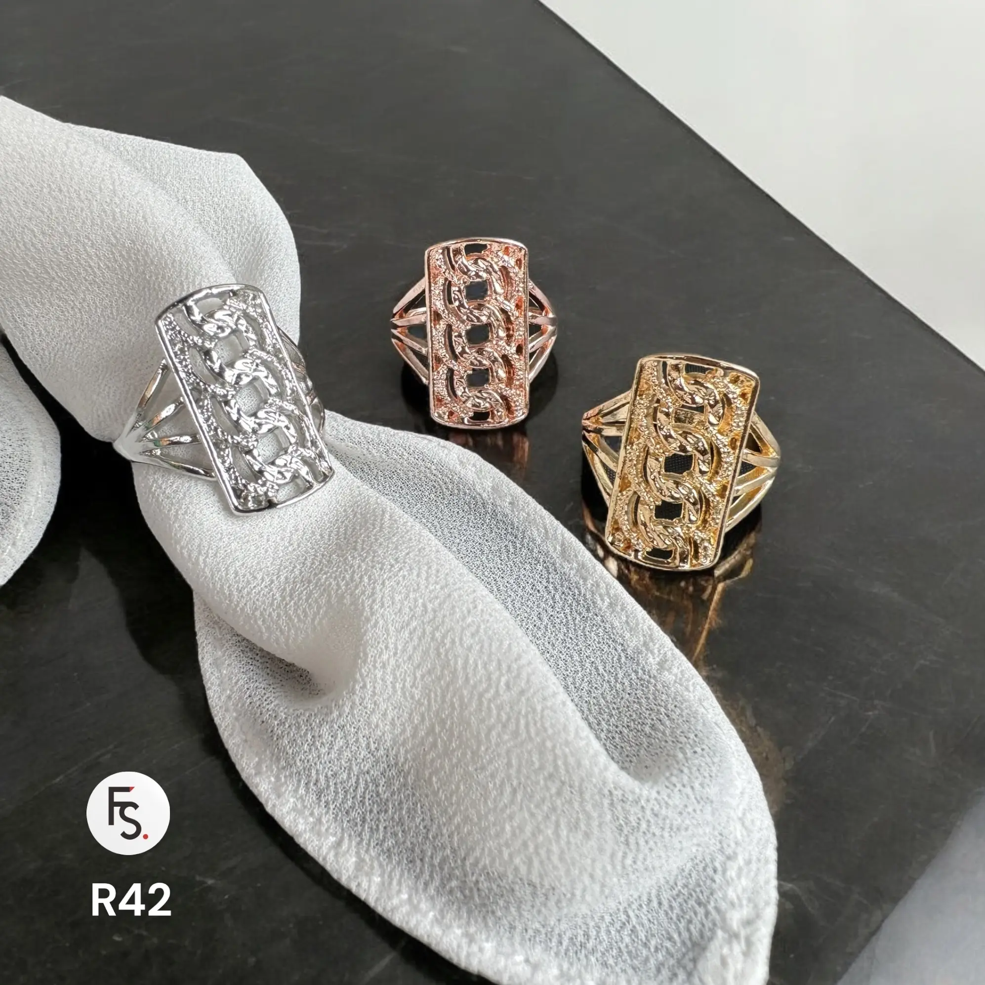 Ring Hijab Elegant, Ring Hijab Mewah R45 Peniti Wanita Muslim Kerudung