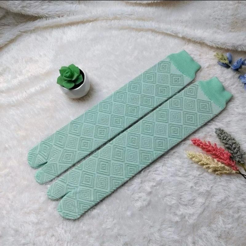 KAOS KAKI JEMPOL EMBOS SEBETIS / Kaos KAKI JARI EMBOS BAHAN TEBAL 4