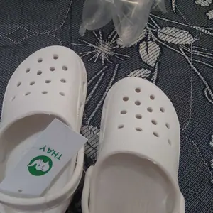 Sandal Baim Anak Karakter Lucu DIY Sendal Sepatu Karet Jelly Anti Slip Empuk Laki Perempuan
