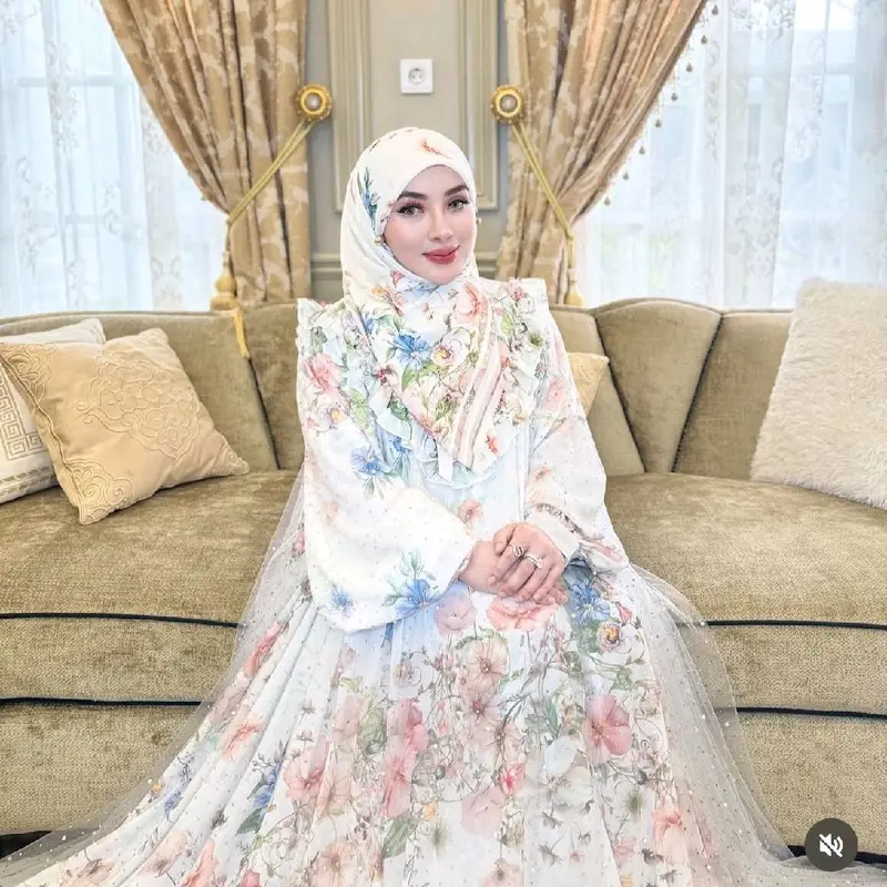 DRESS BLOSSOM SHELLA SAUKIA 2