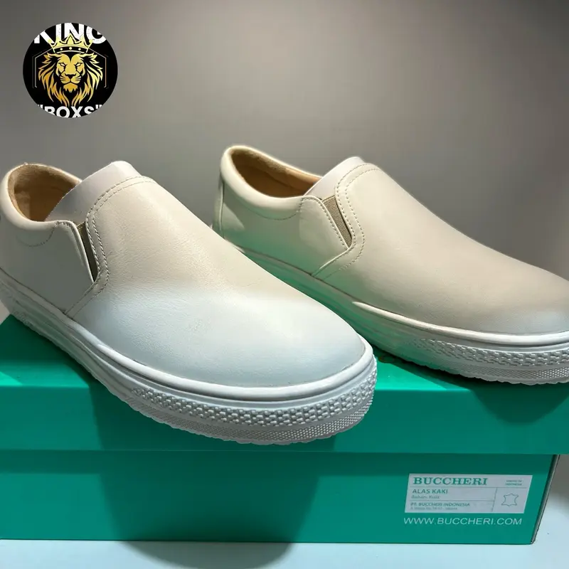 Sepatu Buccheri Slip On Pria - Wanita Tanpa Tali Putih Polos - Flat, Sneakers Shoes 0