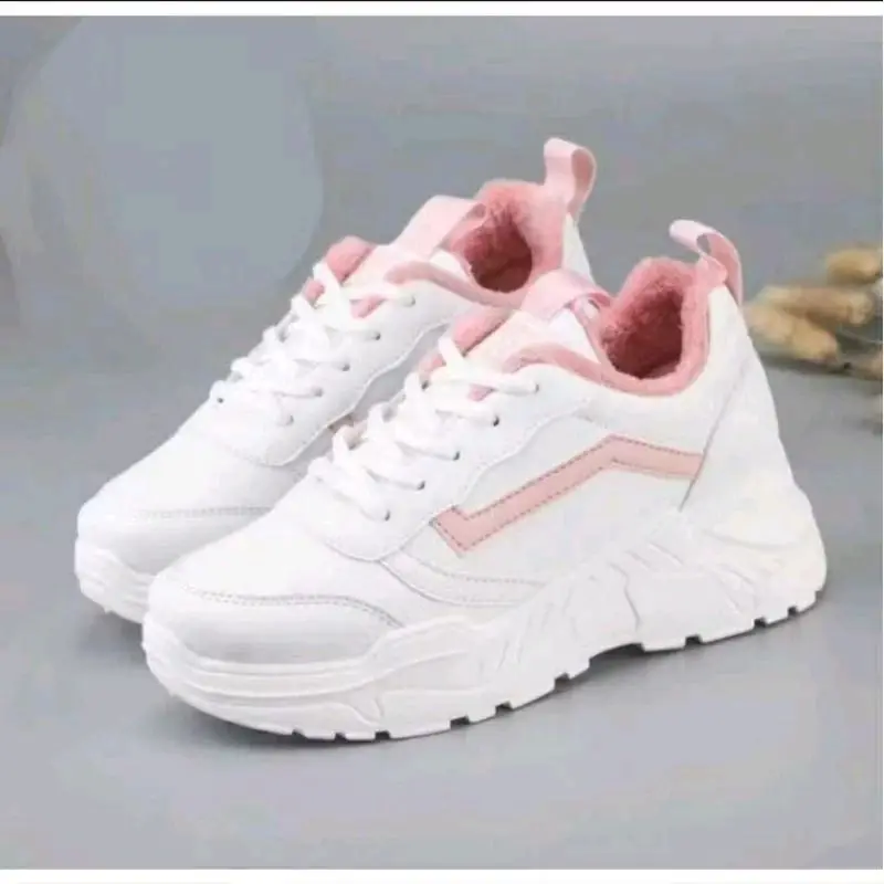 Sepatu sneakers korean wanita coek sprot trendy Casual Putih Shoes 3