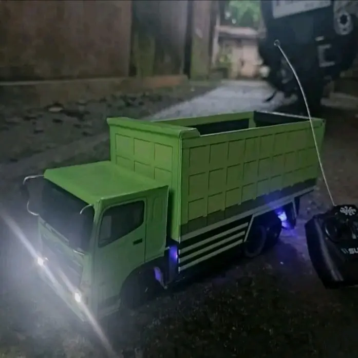 Miniatur Truk Dump Fuso, Hino Remot RC Set Hadiah Pengendali Jarak Jauh Elektrik Mobil Control Kado Sports - Remote, Toys 8