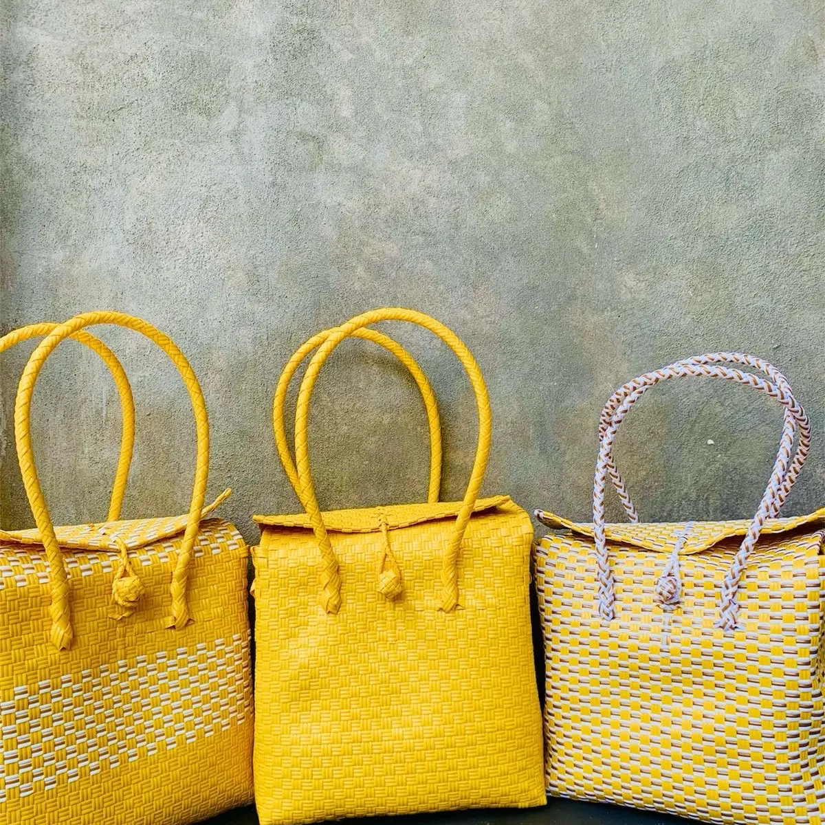TAS KOPER SIZE (M) UK. 15X28X27 ANYAM PREMIUM