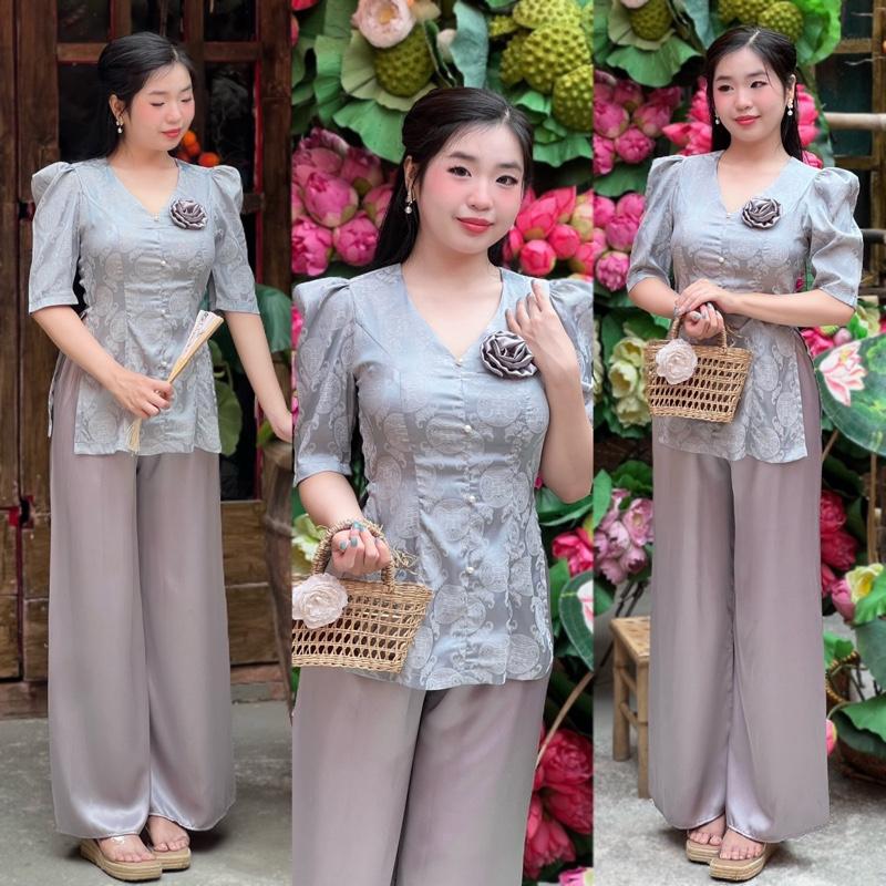 Đồ Đi chùa chất vải lụa gấm mềm mại áo cổ tim hoa kết tay cúc ngọc trai tay lỡ phồng vai đi kèm quần lụa thướt tha M10
