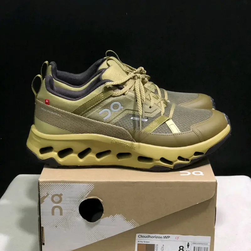 SEPATU ON CLOUDHORIZON WATERPROOF GREEN 5