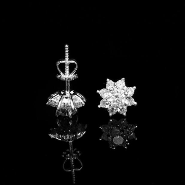 Khuyên tai hoa 8 cánh đính đá lấp lánh chất liệu bạc 925 Hiphinh Jewelry HJ06