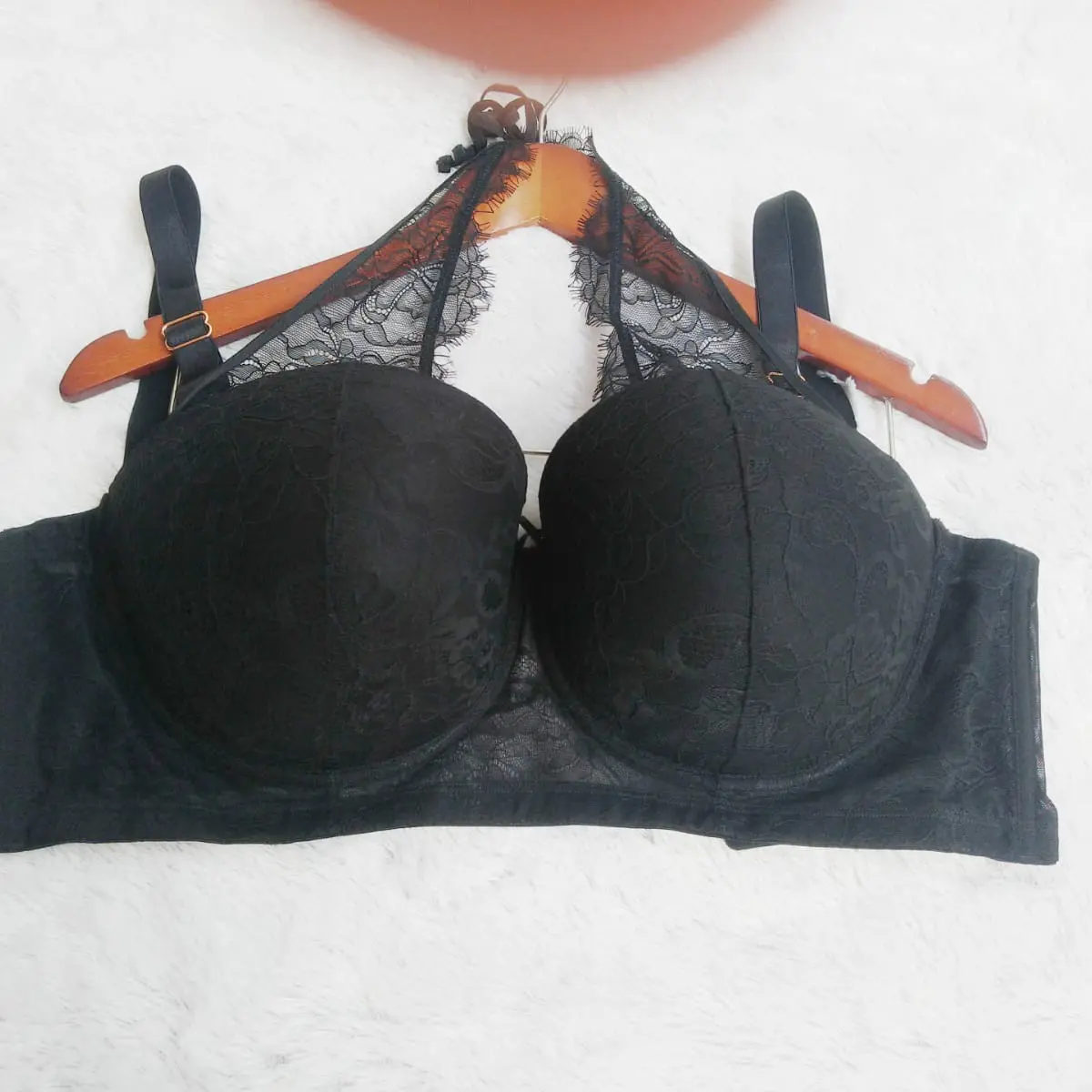 Bra jumbo hitam renda size besar 38F