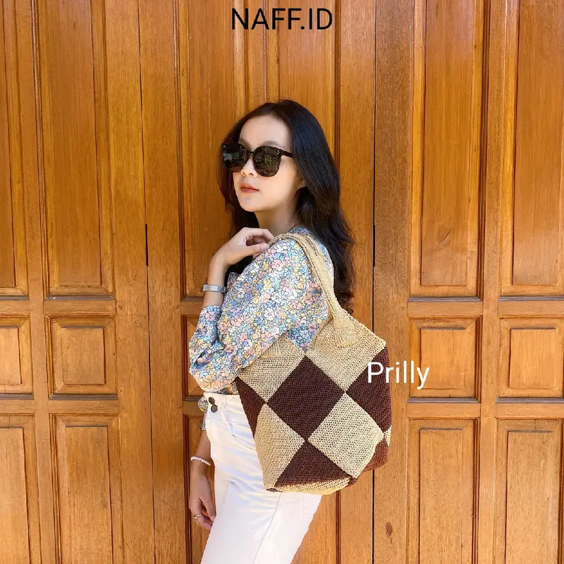 NAFF.ID-"Prilly" Totebag/ Tas Tengteng Rajut / Tas Rajut Tangan /Top Handle Bag 1