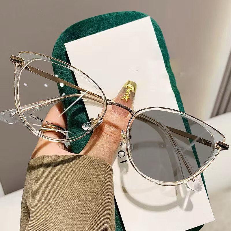 HM Kacamata Photochromic Wanita Anti Radiasi Cat Eye Retro Frame Metal Eyeglasses BISA COD 5