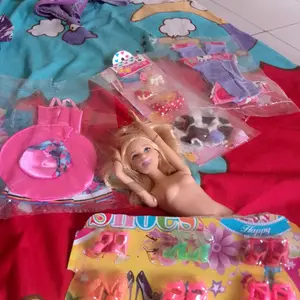 MAINAN BAJU BONEKA PIVOTAL PAKET HEMAT (5 BAJU 5 SEPATU 5 AKSESORIS) COD BAYAR DI TEMPAT