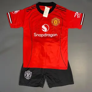 Setelan Jersey Bola Club Manchester United Anak Terbaru Usia 1-15 Tahun Outdor Nyaman Cepat Kering