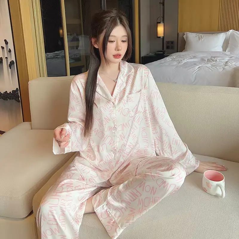 Bộ Đồ Ngủ In Họa Tiết Bảng Chữ Cái Tiếng Anh Phong Cách Mới, Dành Cho Nữ, Bộ Đồ Dài Tay Lụa Lạnh Mùa Thu, Bộ Đồ Mặc Nhà In Mùa Xuân Và Mùa Thu, Năm 2025