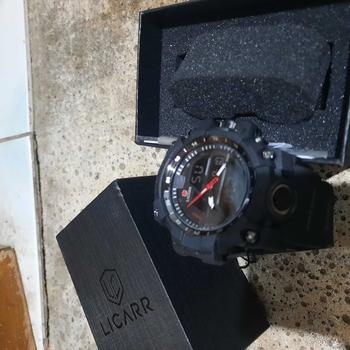 Product Review of LICARR Jam Tangan Pria Olahraga Analog-Digital Fashion Tahan Air Santai Kuarsa Jam Tangan Cowok Original Merek Stopwatch 9528 from K**o S**s 3
