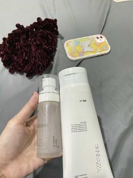 Product Review of SKINIVAZZA - Black Caviar Whitening Intense Body Serum - 5% NIACINAMIDE from 𓍢**֒ 0