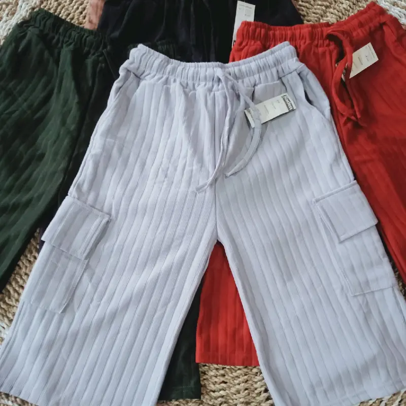 celana kulot pendek- celana pendek cargo.  celana pendek wanita. Hitam Santai Melar Casual Basic sehari hari 1