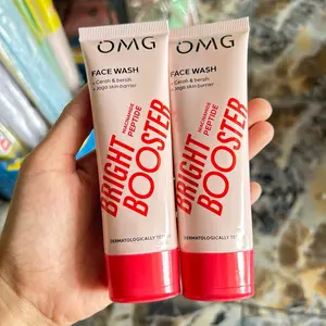 OMG Oh My Glow Bright Booster Face Wash 50 ml
