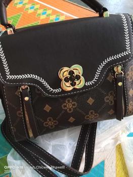 Product Review of Tas Selempang Wanita NewArrival Mini Slimbag Korea Style Kulit WS - CN 04 from A**u 0