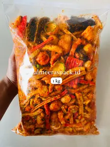 Seblak Mix Kerupuk Seblak Campur Mix Keripik Seblak Campur Pedas Daun Jeruk Bumbu Melimpah Camilan Ringan 1kg 500gram 200gram Makanan Food Kerupuk Cemilan Snacks Kering