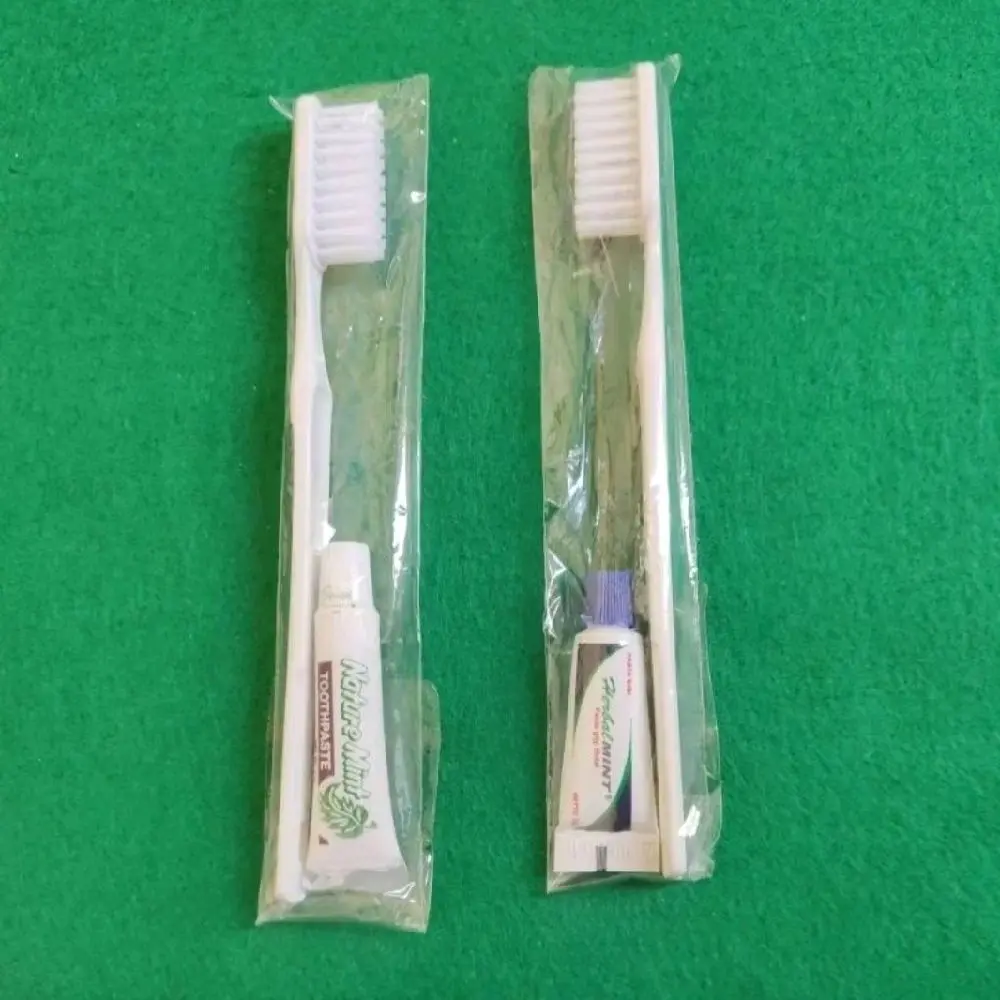 sikat gigi hotel standar 100 pcs