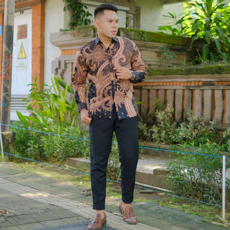 Batik Solo Trendy - Amarta Kemeja slimfit baju pria kemeja lengan panjang lapis furing katun murah | Kemeja Batik Pria Lengan Panjang | Kemeja Batik Kondangan Cowok 3