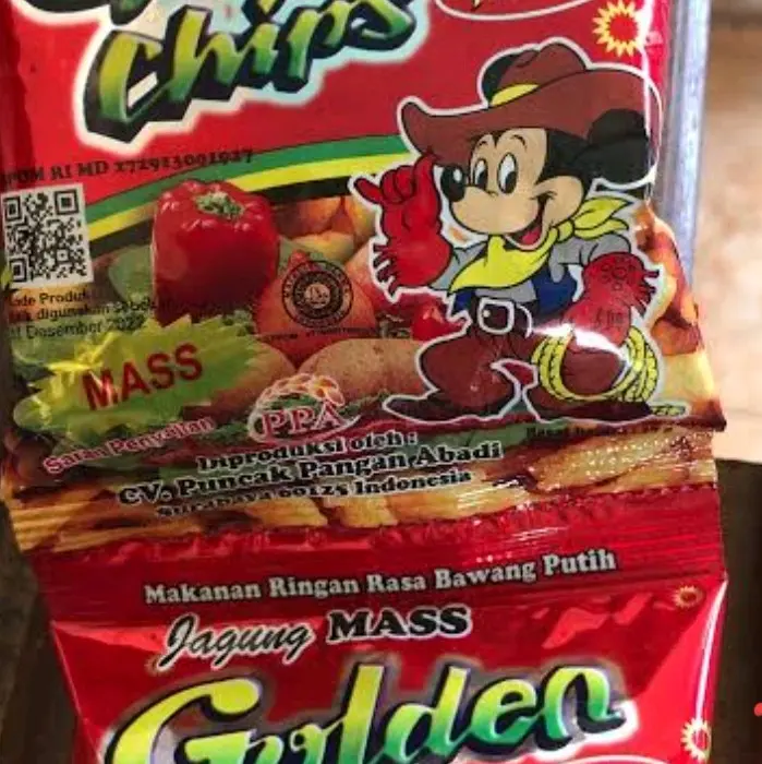 SNACK GOLDEN CHIPS 1000an PER RENCENG isi 10 bungkus
