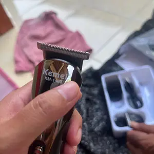 Kemei KM-1407 Alat Cukur Rambut Portable 3 in 1 Multifungsi dengan 3 Clipper & Bonus Gunting Sasak Set GARANSI 2 TAHUN