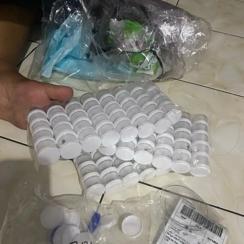 wadah aliyin 2 cor  pot plastik paketan untuk 10 6k an
