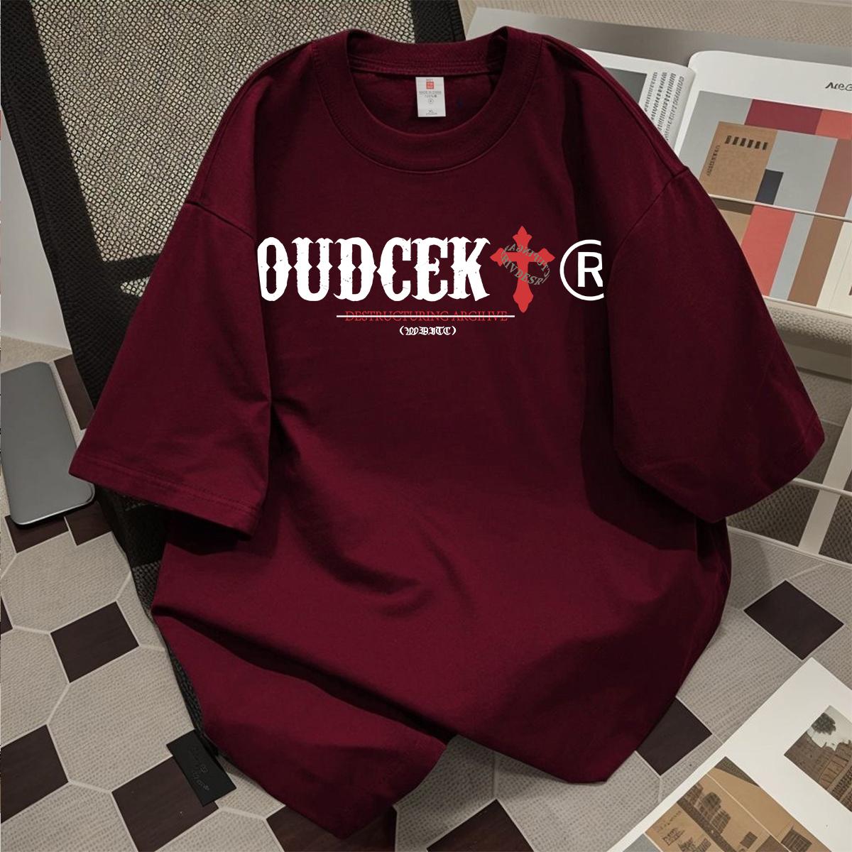 Kaos Katun Trendi Dan Bergaya Dengan Desain Cetak Huruf Retro, Atasan Leher Bulat Lengan Pendek Longgar Untuk Pria Dan Wanita. Kaos Katun Trendi Dan Bergaya Dengan Desain Cetak Huruf Retro, Atasan Leher Bulat Lengan Pendek Longgar Untuk Pria Dan Wanita.