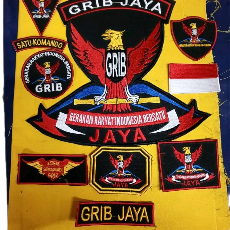 BORDIR ATRIBUT KUMPLIT GRIB JAYA 1 SET Hitam 2