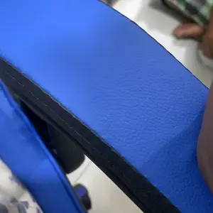 VeloMax Kursi Gaming Untuk Gaming, Kerja & Belajar! Desain modern dengan material breathable dan PU leather. Fitur lumbar support, sandaran tangan rotasi, Roda gulir, dan penyesuaian tinggi hidrolik Furniture.